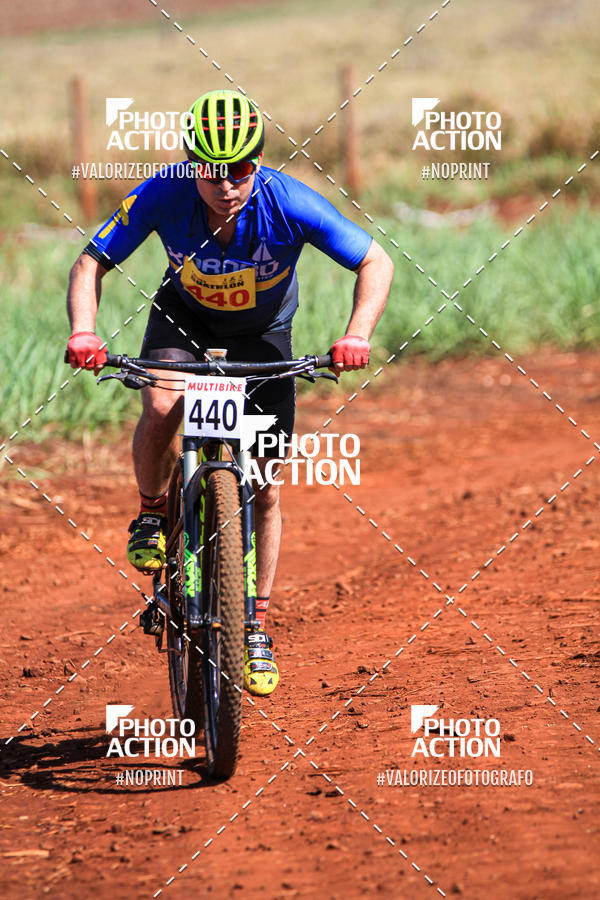 Buy your photos of the eventCROSS DUATHLON on Fotop