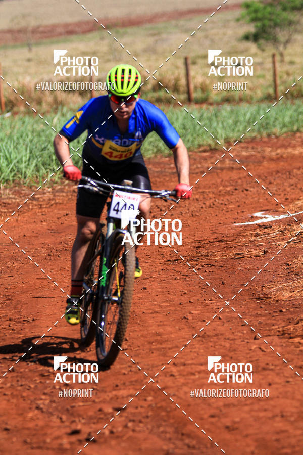 Buy your photos of the eventCROSS DUATHLON on Fotop