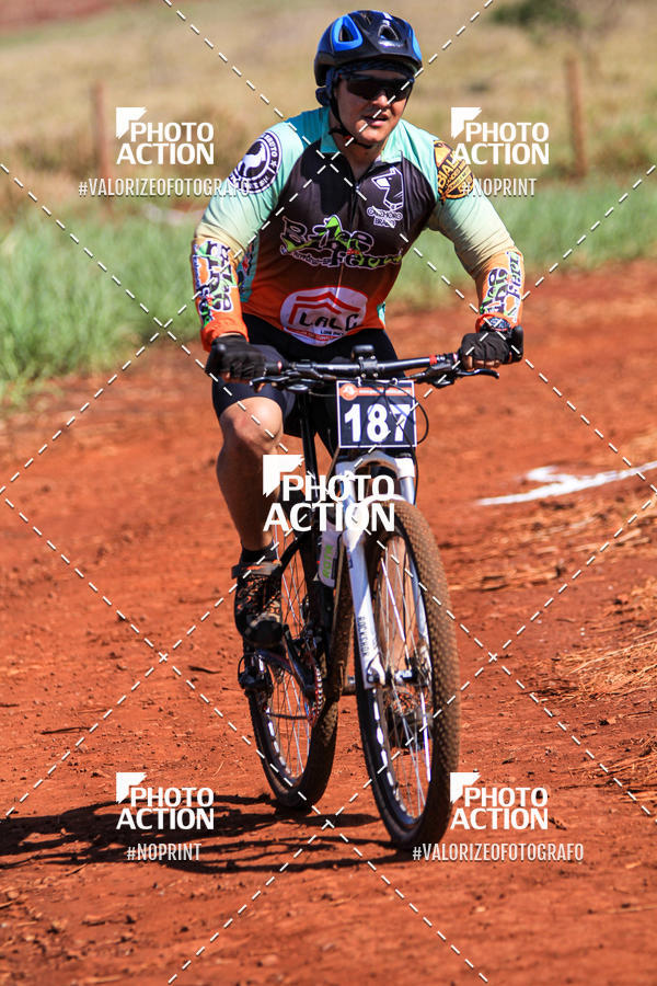 Buy your photos of the eventCROSS DUATHLON on Fotop
