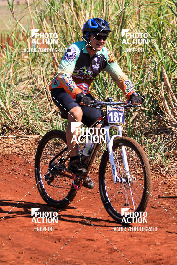 Buy your photos of the eventCROSS DUATHLON on Fotop