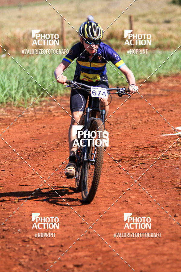 Buy your photos of the eventCROSS DUATHLON on Fotop