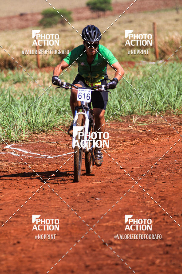 Buy your photos of the eventCROSS DUATHLON on Fotop