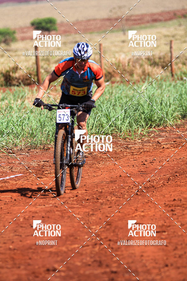 Buy your photos of the eventCROSS DUATHLON on Fotop