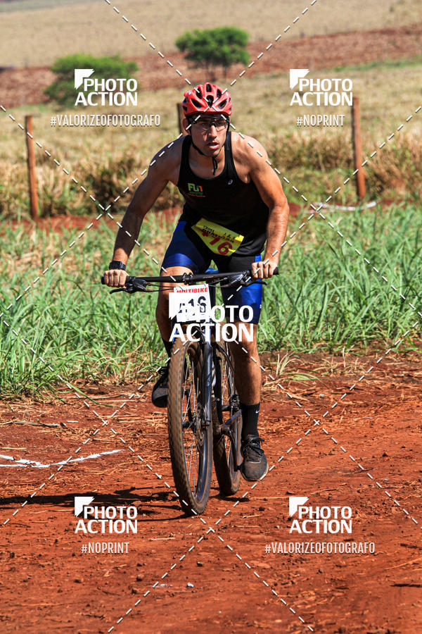 Buy your photos of the eventCROSS DUATHLON on Fotop