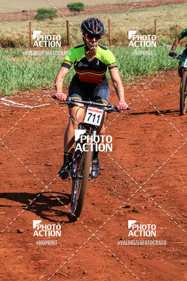 Buy your photos of the eventCROSS DUATHLON on Fotop