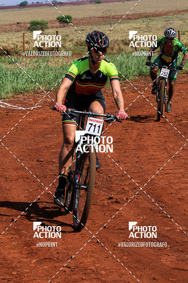 Buy your photos of the eventCROSS DUATHLON on Fotop
