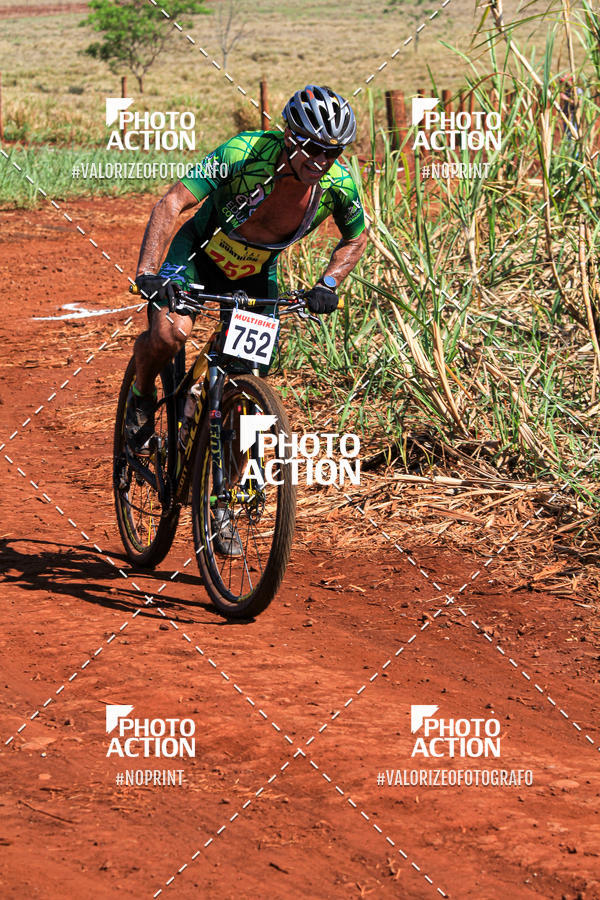 Buy your photos of the eventCROSS DUATHLON on Fotop