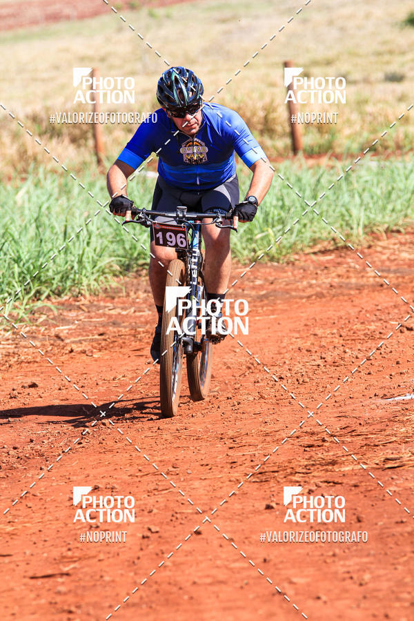 Buy your photos of the eventCROSS DUATHLON on Fotop