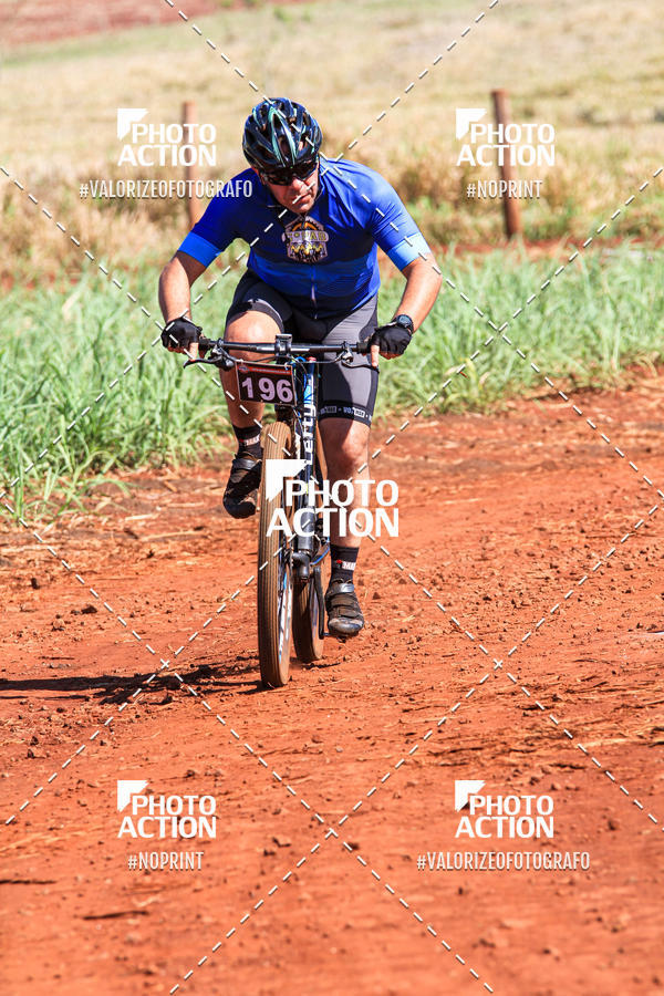 Buy your photos of the eventCROSS DUATHLON on Fotop