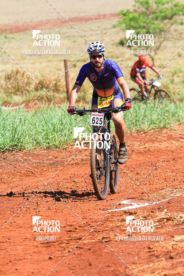 Buy your photos of the eventCROSS DUATHLON on Fotop