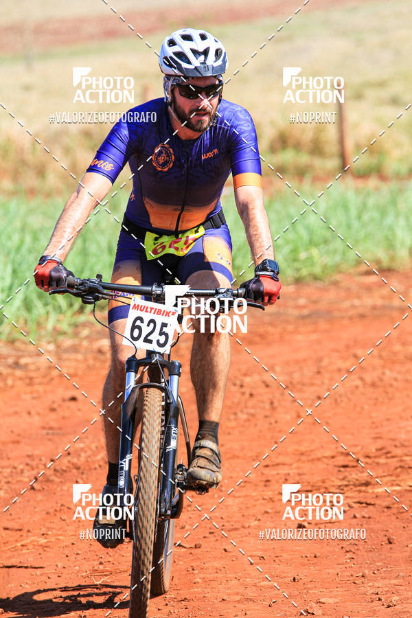 Buy your photos of the eventCROSS DUATHLON on Fotop
