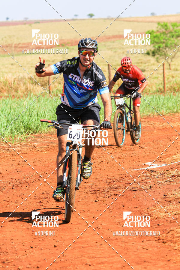 Buy your photos of the eventCROSS DUATHLON on Fotop