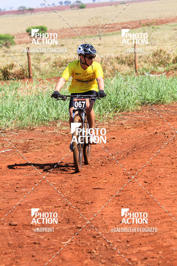 Buy your photos of the eventCROSS DUATHLON on Fotop