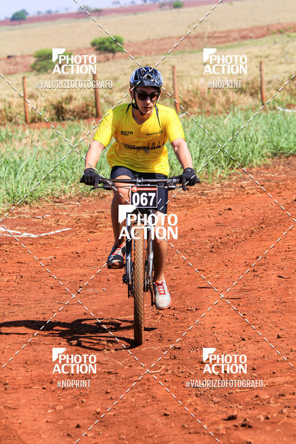 Buy your photos of the eventCROSS DUATHLON on Fotop