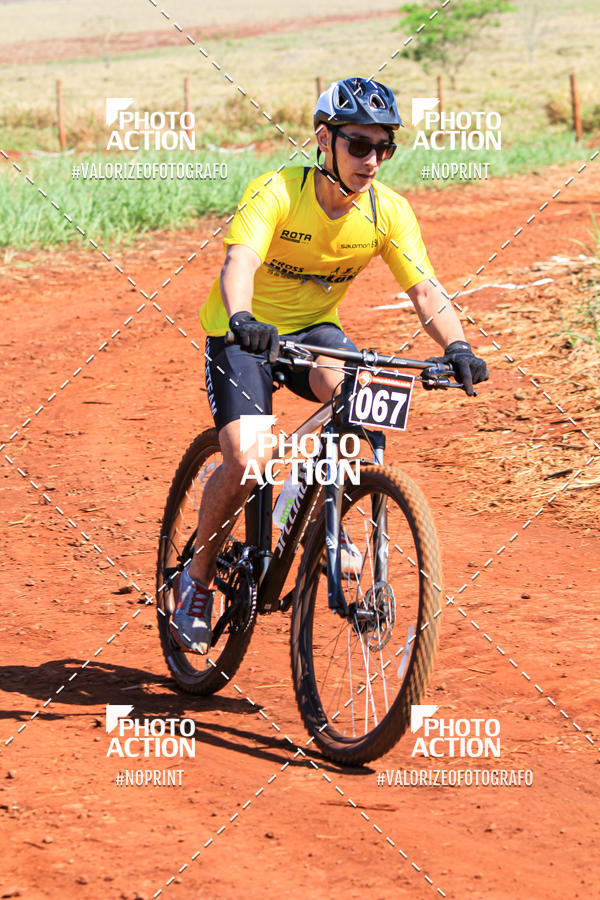 Buy your photos of the eventCROSS DUATHLON on Fotop