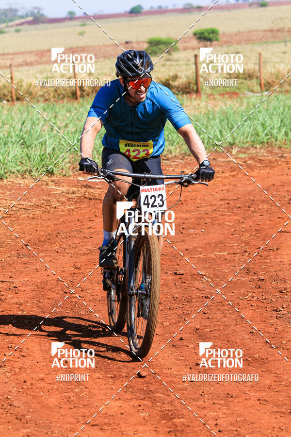 Buy your photos of the eventCROSS DUATHLON on Fotop