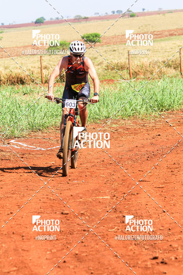 Buy your photos of the eventCROSS DUATHLON on Fotop
