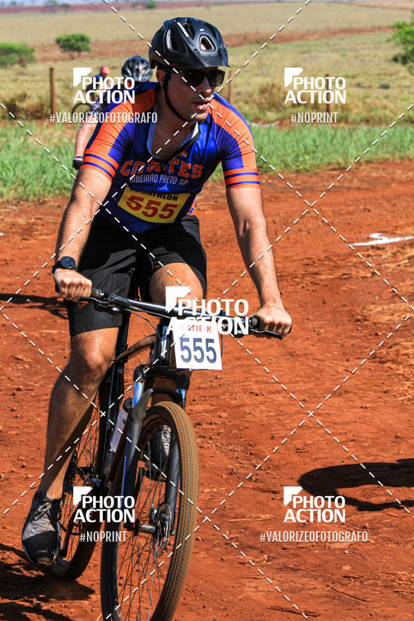 Buy your photos of the eventCROSS DUATHLON on Fotop