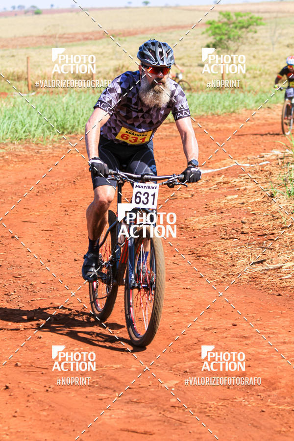 Buy your photos of the eventCROSS DUATHLON on Fotop