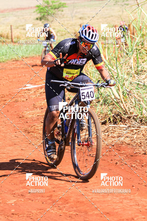 Buy your photos of the eventCROSS DUATHLON on Fotop