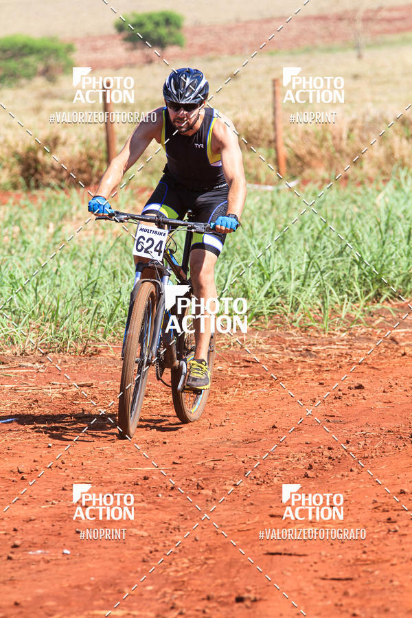 Buy your photos of the eventCROSS DUATHLON on Fotop