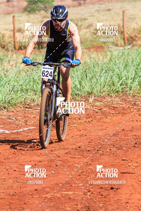 Buy your photos of the eventCROSS DUATHLON on Fotop