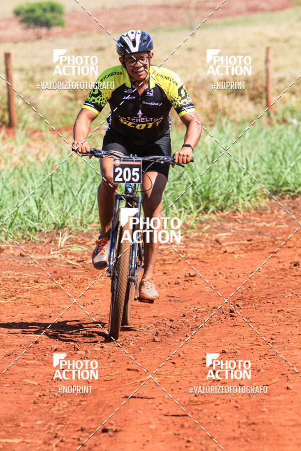 Buy your photos of the eventCROSS DUATHLON on Fotop
