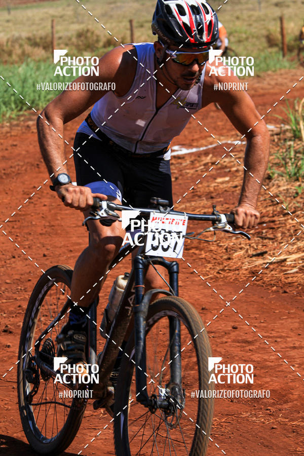Buy your photos of the eventCROSS DUATHLON on Fotop