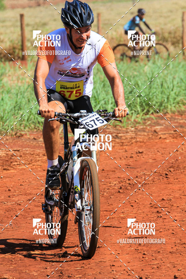 Buy your photos of the eventCROSS DUATHLON on Fotop