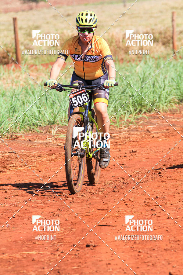 Buy your photos of the eventCROSS DUATHLON on Fotop