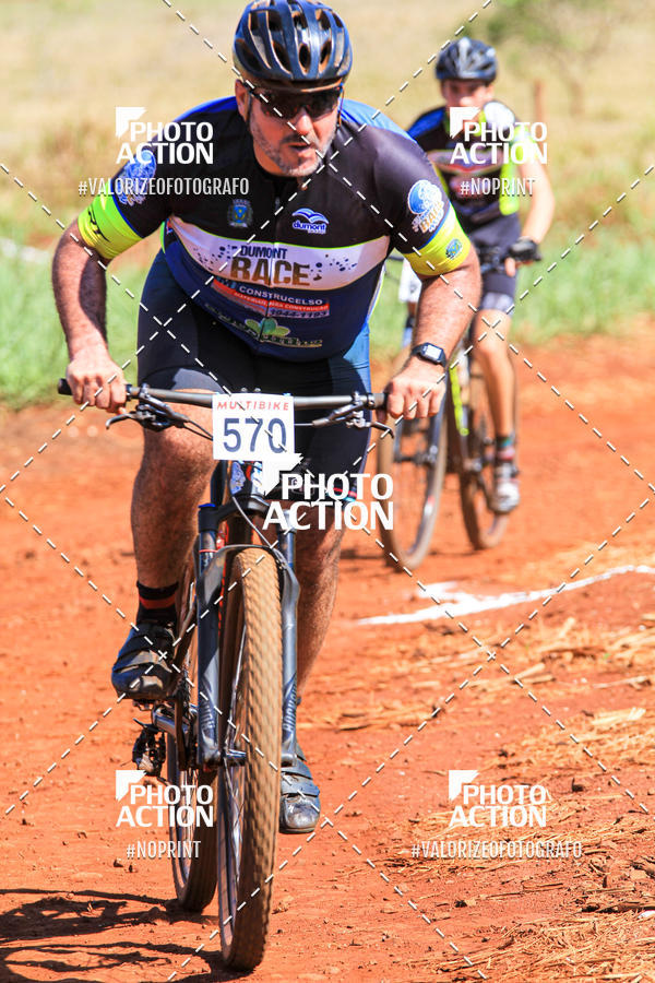 Buy your photos of the eventCROSS DUATHLON on Fotop