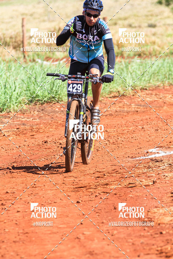 Buy your photos of the eventCROSS DUATHLON on Fotop