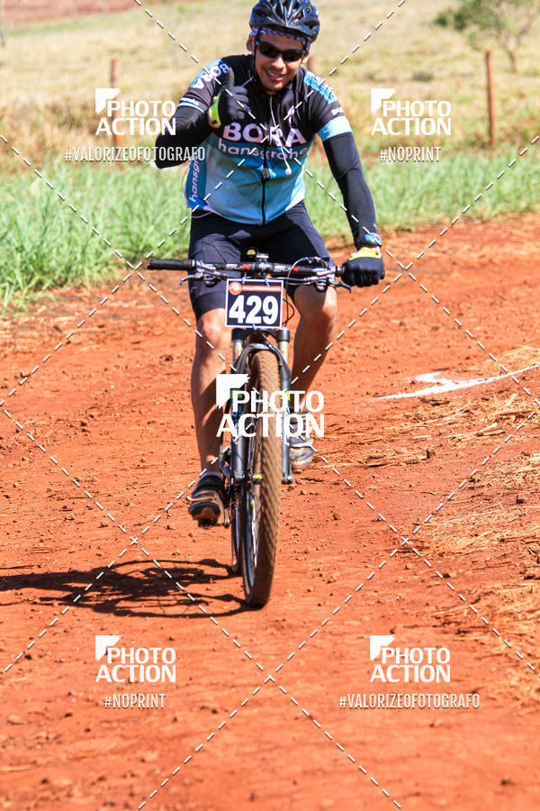 Buy your photos of the eventCROSS DUATHLON on Fotop