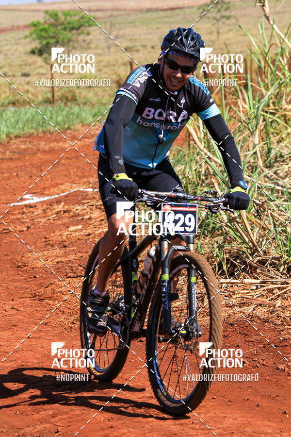 Buy your photos of the eventCROSS DUATHLON on Fotop