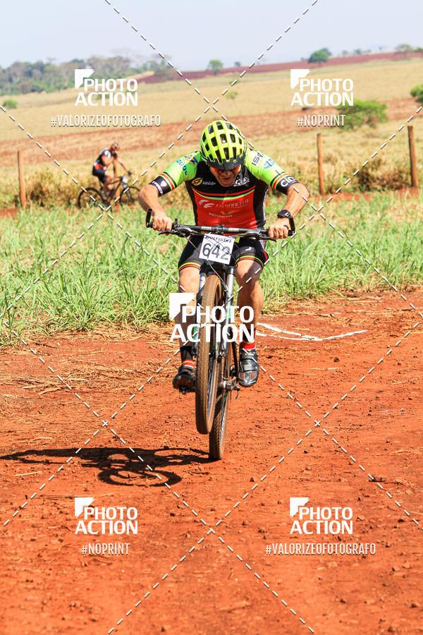 Buy your photos of the eventCROSS DUATHLON on Fotop