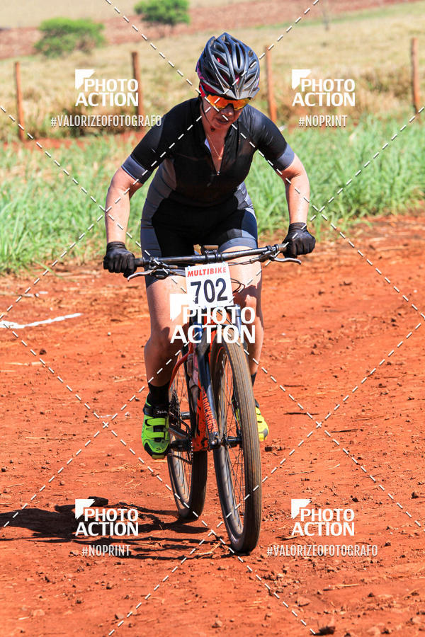 Buy your photos of the eventCROSS DUATHLON on Fotop