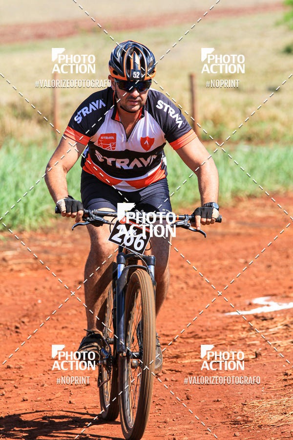 Buy your photos of the eventCROSS DUATHLON on Fotop