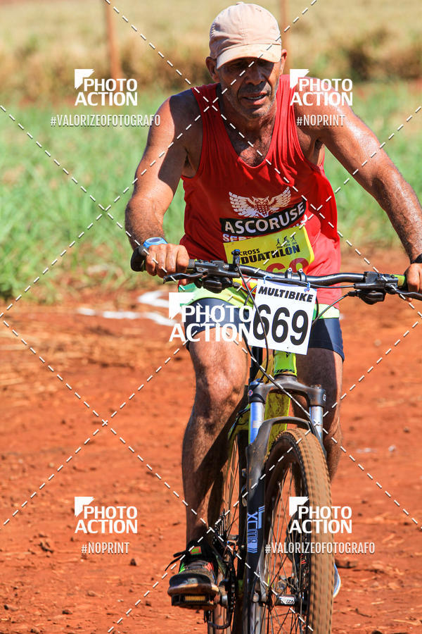 Buy your photos of the eventCROSS DUATHLON on Fotop