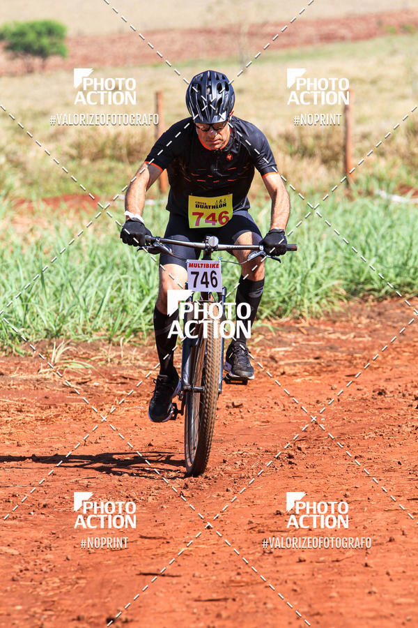 Buy your photos of the eventCROSS DUATHLON on Fotop