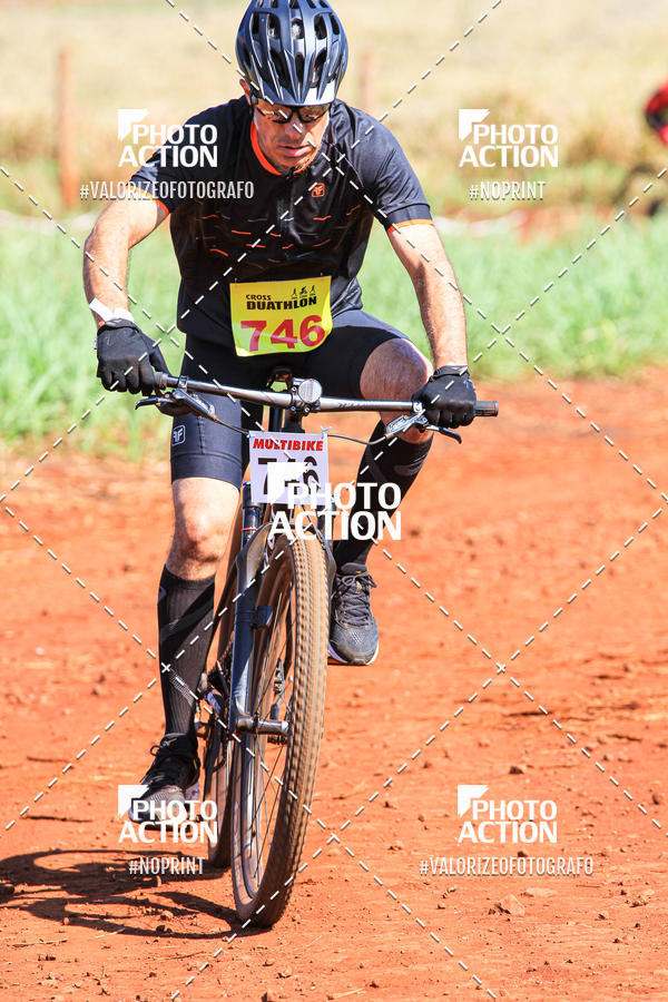Buy your photos of the eventCROSS DUATHLON on Fotop