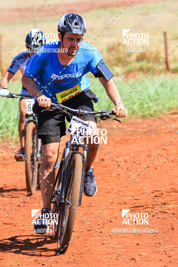 Buy your photos of the eventCROSS DUATHLON on Fotop
