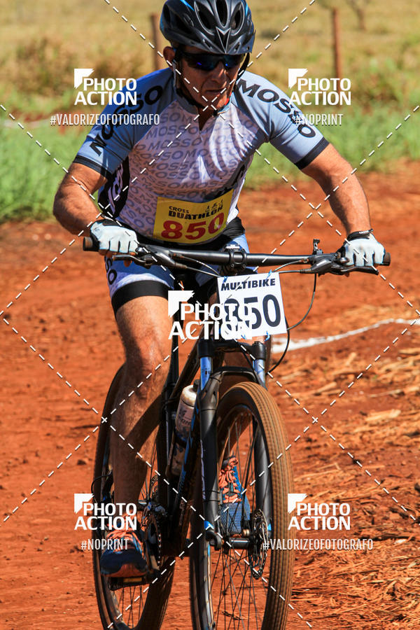Buy your photos of the eventCROSS DUATHLON on Fotop