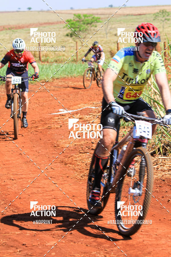 Buy your photos of the eventCROSS DUATHLON on Fotop