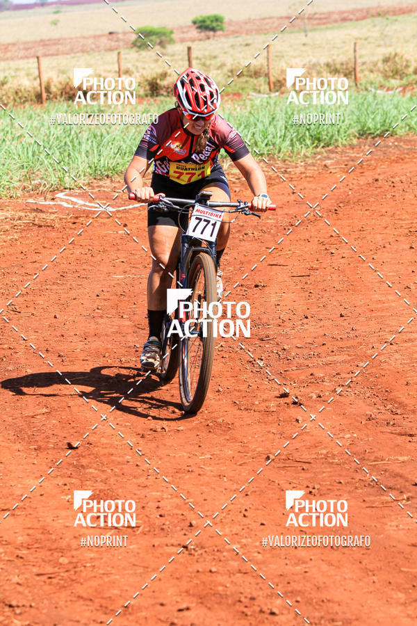 Buy your photos of the eventCROSS DUATHLON on Fotop