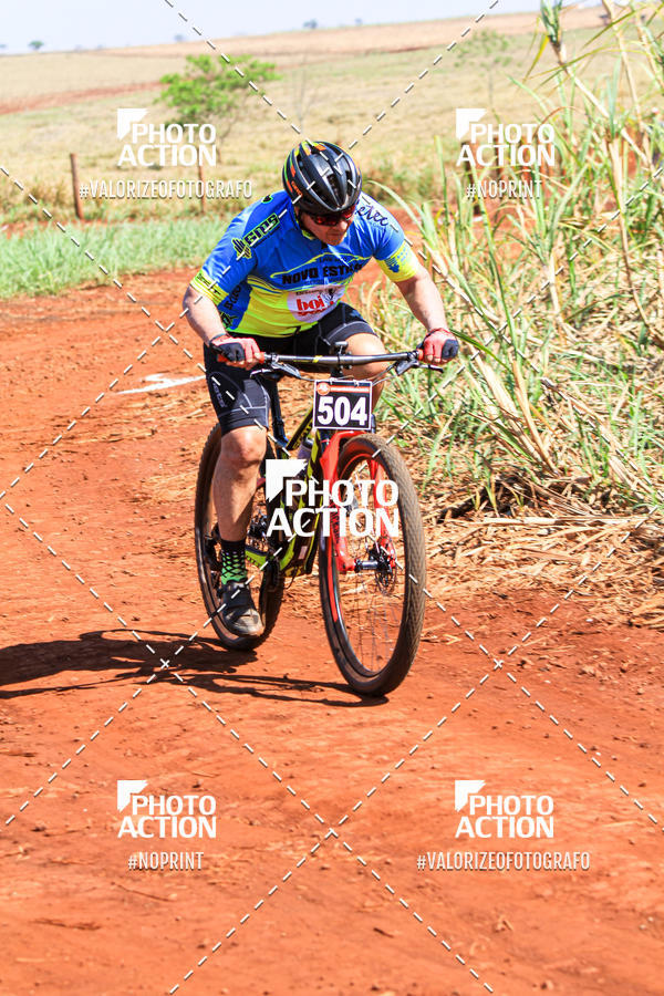 Buy your photos of the eventCROSS DUATHLON on Fotop