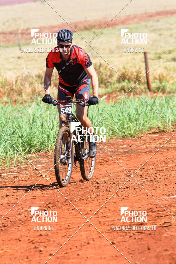 Buy your photos of the eventCROSS DUATHLON on Fotop
