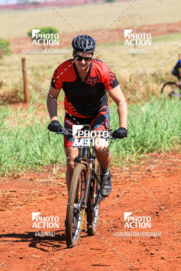 Buy your photos of the eventCROSS DUATHLON on Fotop
