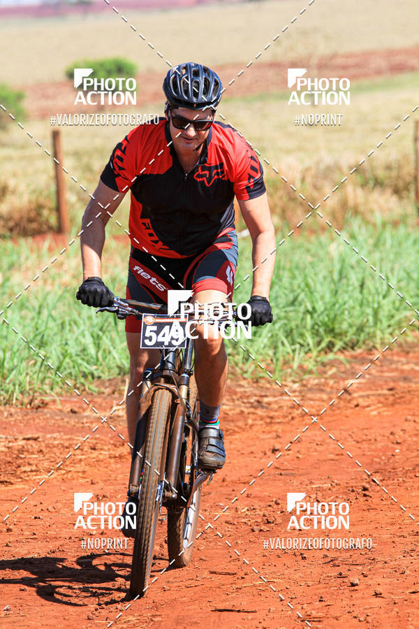Buy your photos of the eventCROSS DUATHLON on Fotop