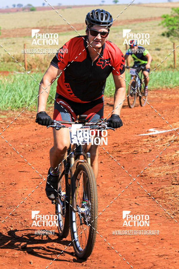 Buy your photos of the eventCROSS DUATHLON on Fotop