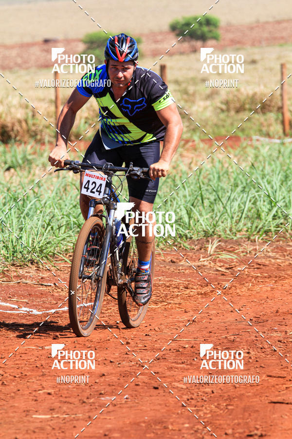 Buy your photos of the eventCROSS DUATHLON on Fotop